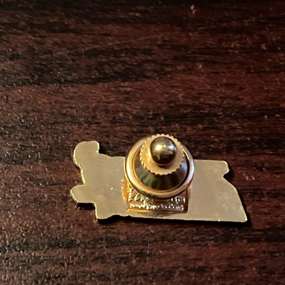 Vintage‎ McDonald’s Zoom Service Speedee Employee Lapel Hat Pin - Picture 3 of 3